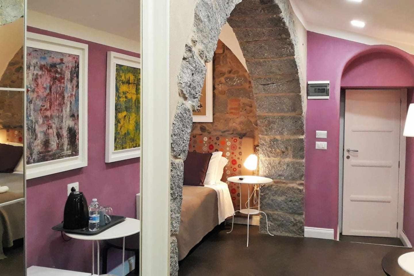 B&B Comeinsicily Cortedeilimoni Charming & Relax Acireale Kamer foto